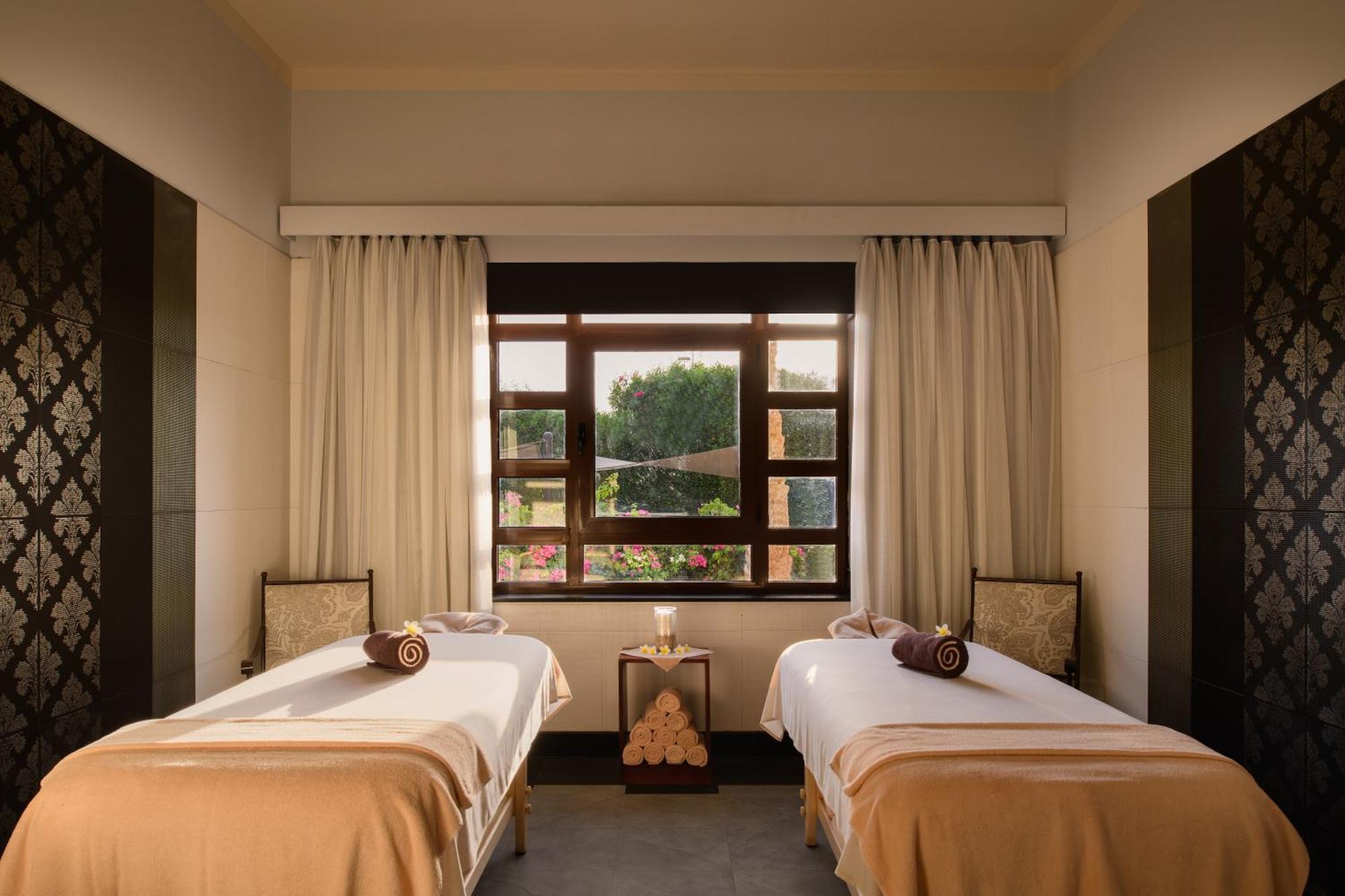 Iberotel Redsina Шарм ел-Шейх Екстериор снимка Spa at The Oberoi, Mumbai